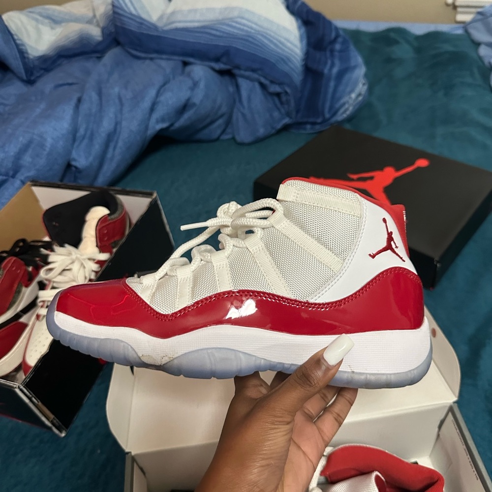 cherrys. kinda dirty but I will clean off before I ship. worn quite a bit.